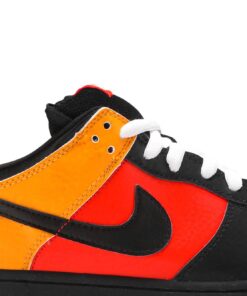 Alternative view of Nike SB Dunk Low Pro Raygun Away 304292-803 Nicesnk