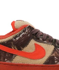 Alternative view of Nike SB Dunk Low Pro Reese Forbes Hunter 304292-281 Nicesnk