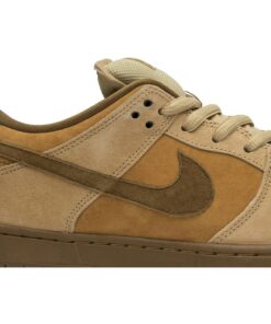 Alternative view of Nike SB Dunk Low Pro Reverse Reese Forbes 883232-700 Nicesnk