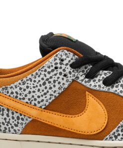 Alternative view of Nike SB Dunk Low Pro 'Safari' CD2563-002