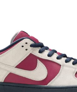 Alternative view of Nike SB Dunk Low Pro True Berry BQ6817-001 Nicesnk