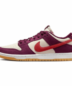 Nike SB Dunk Low 'Summit White Barely Rose University Red'