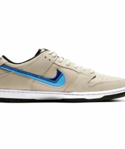 Alternative view of Nike SB Dunk Low 'Truck It'
