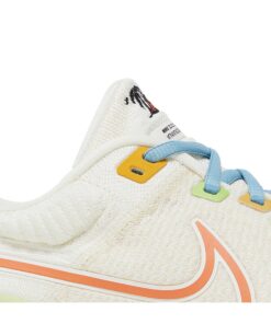 Alternative view of Nike ZoomX Invincible Run Flyknit 2 'Sail Hot Curry' DV1745-181