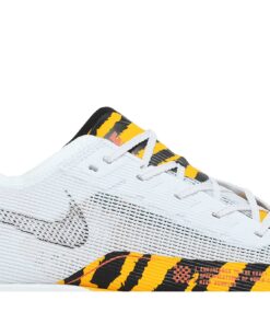 Alternative view of Nike ZoomX Vaporfly Next% 2 BRS Tiger DM7601-100 Nicesnk