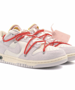 Alternative view of Off-White x Nike Dunk Low 'Lot 33 of 50'