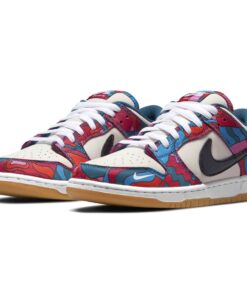 Alternative view of Parra x Nike Dunk Low Pro SB 'Abstract Art'