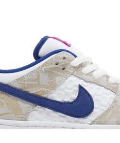 Alternative view of Rayssa Leal x Nike Dunk Low SB Deep Royal Vivid Purple FZ5251-001 Nicesnk