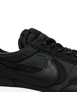Alternative view of sacai x Nike LDWaffle 'Black Nylon' BV0073-002
