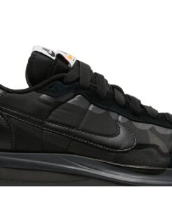 Alternative view of sacai x Nike VaporWaffle Black Gum DD1875-001 Nicesnk