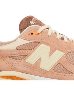 Alternative view of size? x New Balance 990v3 Made in USA Keepin it RunningM990SZ3 Nicesnk