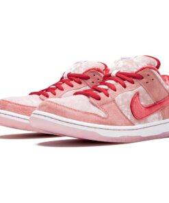 Alternative view of StrangeLove x Nike Dunk Low SB 'Valentine's Day'