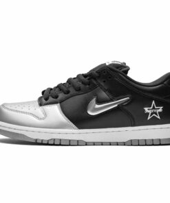 Supreme x Nike Dunk SB Low QS 'Metallic Silver'