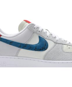 Alternative view of UNDEFEATED x Nike Air Force 1 Low 5 On It DM8461-001 Nicesnk