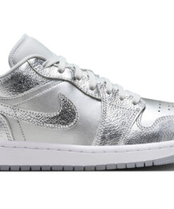 (Women) Air Jordan 1 Low SE 'Metallic Silver' FN5030-001
