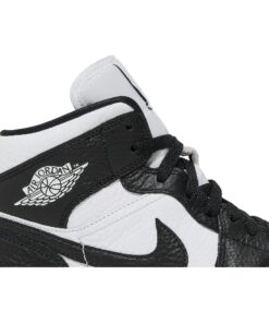 Alternative view of (Women) Air Jordan 1 Mid Invert DR0501-101 Nicesnk