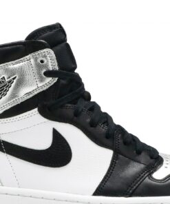 Alternative view of (Women) Air Jordan 1 Retro High OG 'Silver Toe' CD0461-001
