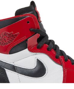 Alternative view of (Women) Air Jordan 1 Zoom CMFT 'Chicago' CT0979-610