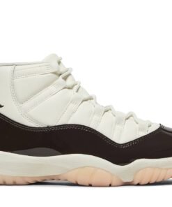 (Women) Air Jordan 11 'Neapolitan' AR0715-101
