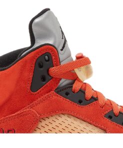 Alternative view of (Women) Air Jordan 5 'Dunk On Mars' DD9336-800