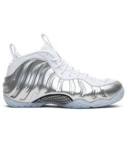 (Women) Nike Air Foamposite One Chrome White AA3963-100