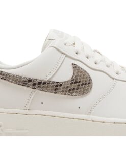 Alternative view of (Women) Nike Air Force 1 Low '07 'Phantom' DD8959-002
