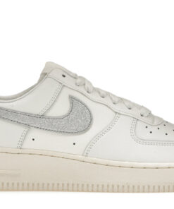 (Women) Nike Air Force 1 Low 'Silver Swoosh' DQ7569-100