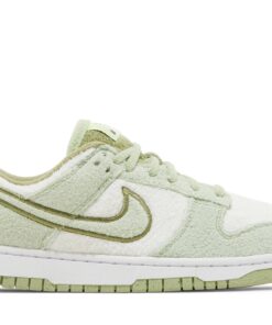 (Women) Nike Dunk Low 'Fleece - Honeydew' DQ7579-300
