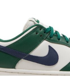 Alternative view of (Women) Nike Dunk Low 'Gorge Green' DD1503-300