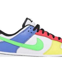 Alternative view of (Women) Nike Dunk Low 'Green Strike' DD1503-106