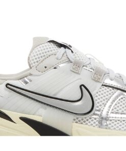 Alternative view of (Women) Nike Runtekk Summit White FD0736-100 Nicesnk