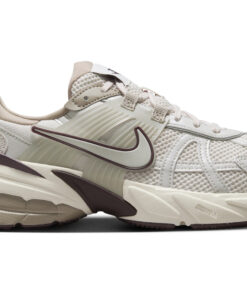 (Women) Nike V2K Run Light Orewood Brown FD0736-103 Nicesnk