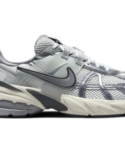 (Women) Nike V2K Run Pure Platinum Wolf Grey FD0736-003 Nicesnk
