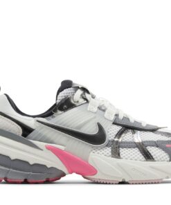 (Women) Nike V2K Run 'Year of the Dragon' FZ5061-100